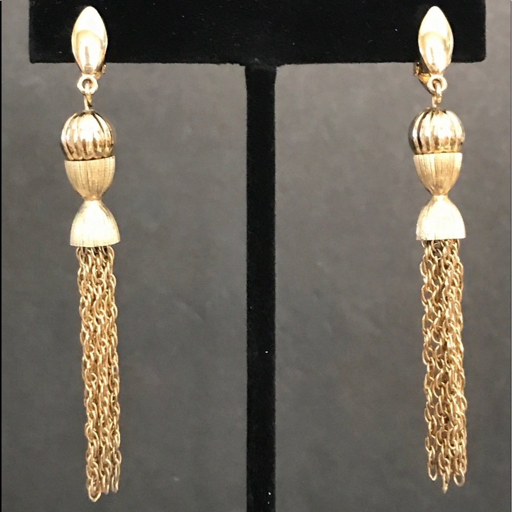 Gold toned Drop Clip-on Earrings